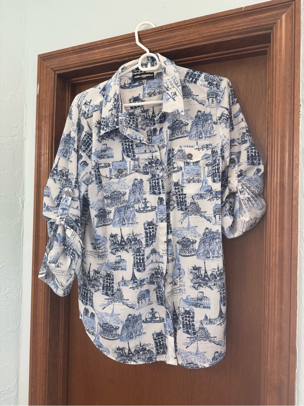 Paris Scenic Blouse
